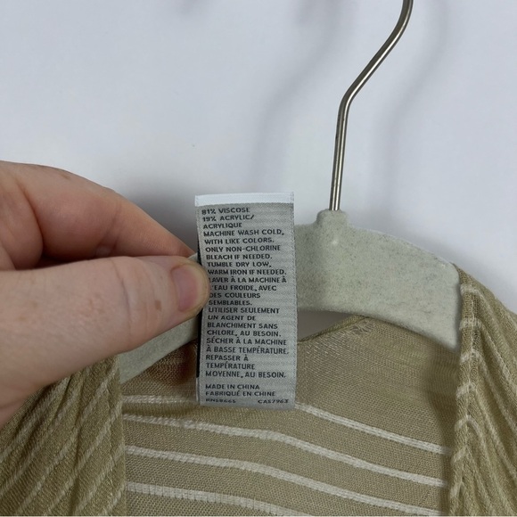 2/$30 Nordstrom Tan White Striped Ombré Kimono Shawl - Picture 5 of 8